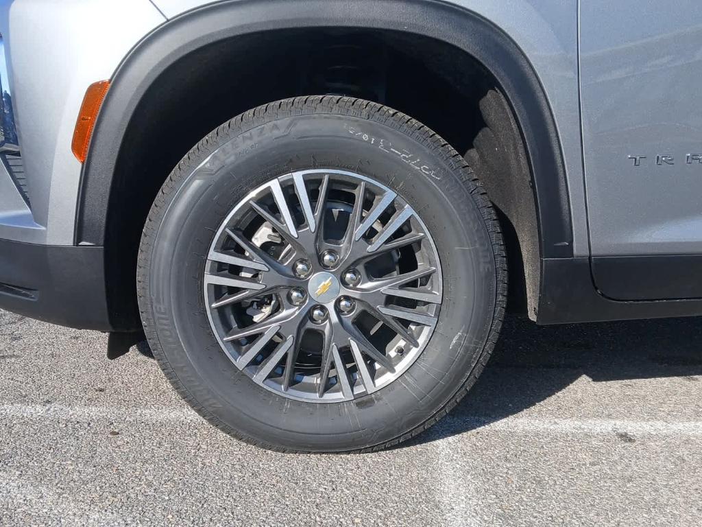 new 2026 Chevrolet Traverse car, priced at $42,695