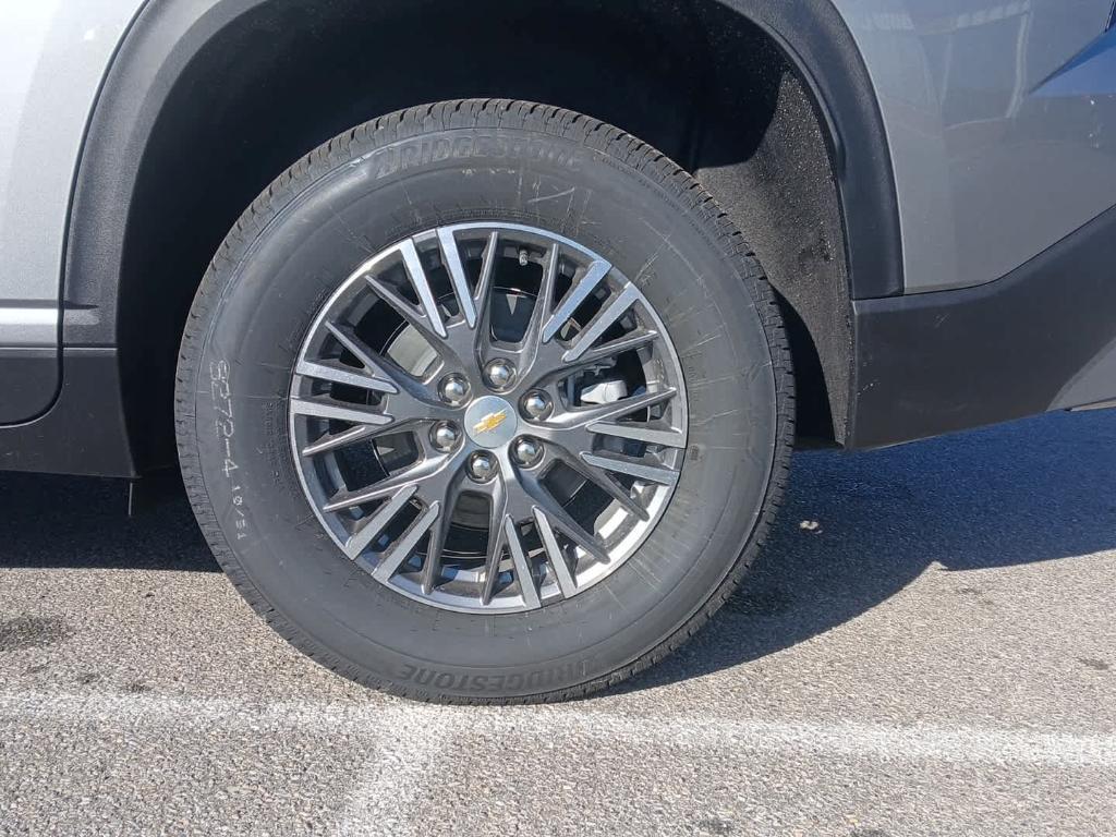 new 2026 Chevrolet Traverse car, priced at $42,695