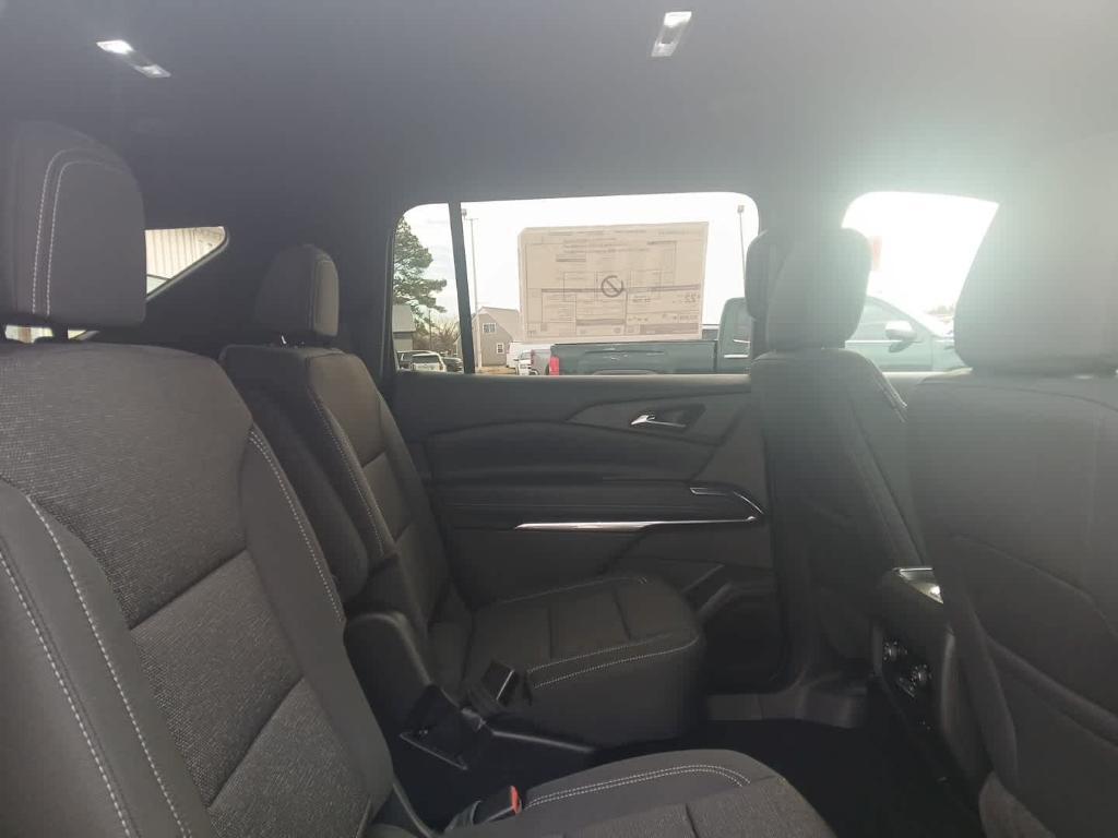 new 2026 Chevrolet Traverse car, priced at $43,190