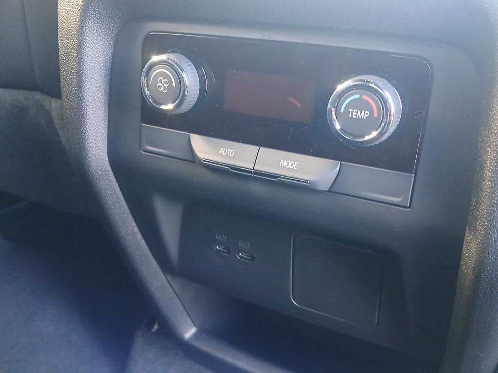 new 2026 Chevrolet Traverse car, priced at $46,599