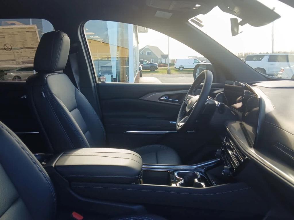 new 2026 Chevrolet Traverse car, priced at $46,599