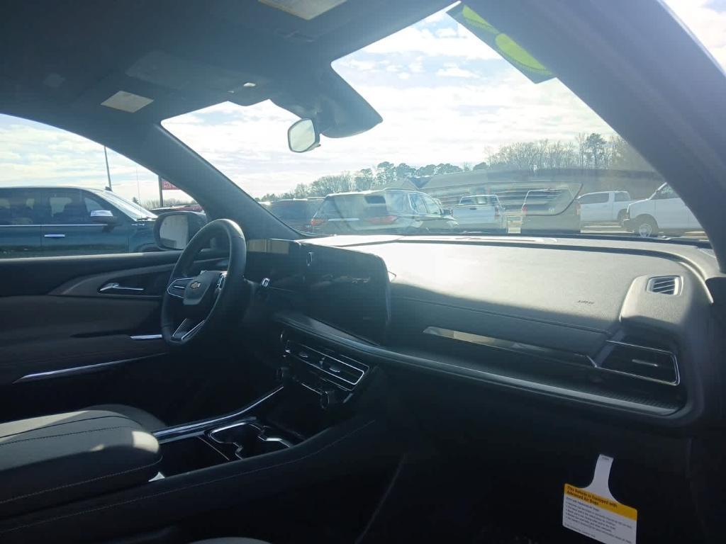 new 2026 Chevrolet Traverse car, priced at $42,695