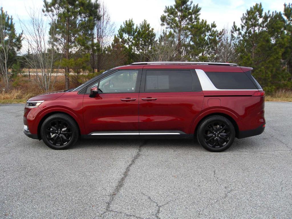 used 2024 Kia Carnival car, priced at $37,791