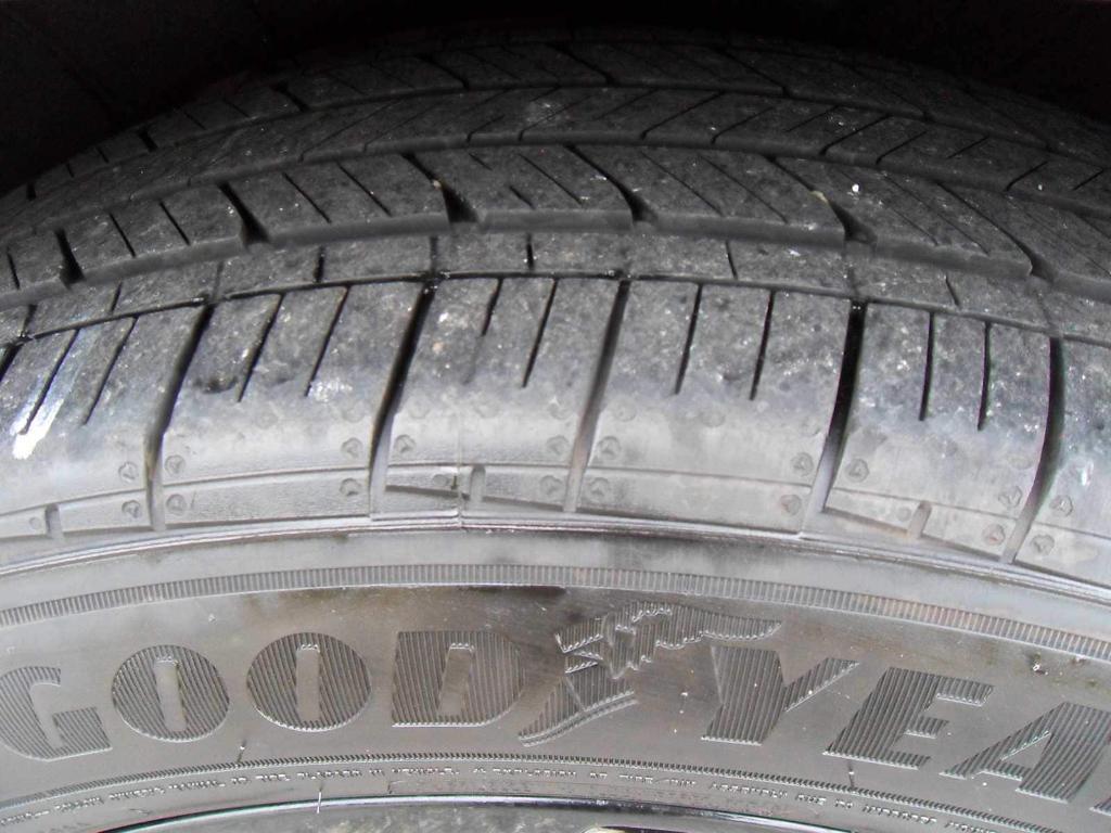 used 2024 Kia Carnival car, priced at $37,791