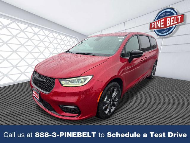 new 2026 Chrysler Pacifica car, priced at $45,480