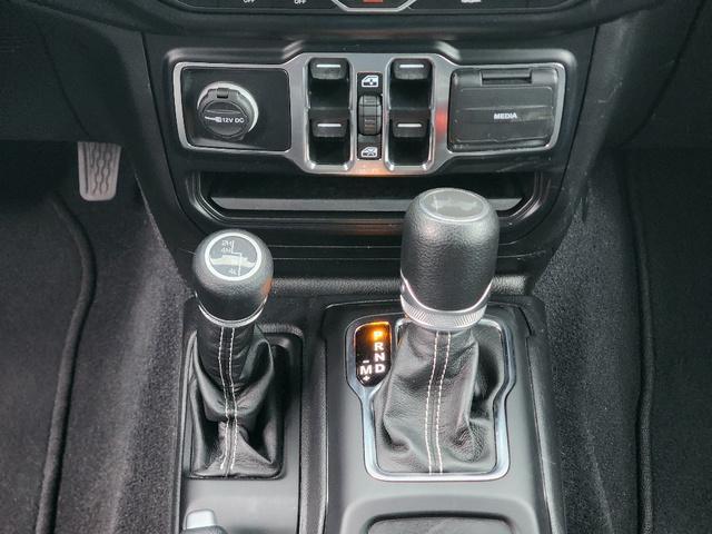 used 2022 Jeep Wrangler Unlimited car, priced at $28,914