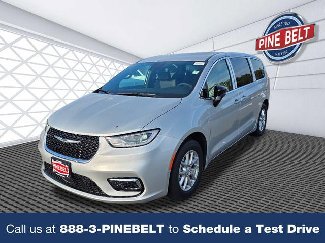 new 2026 Chrysler Pacifica car, priced at $43,158