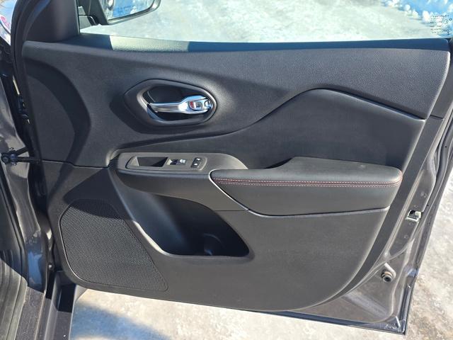 used 2021 Jeep Cherokee car, priced at $22,981