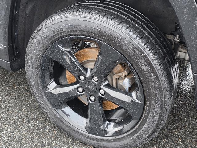 used 2024 Jeep Grand Cherokee L car, priced at $29,172