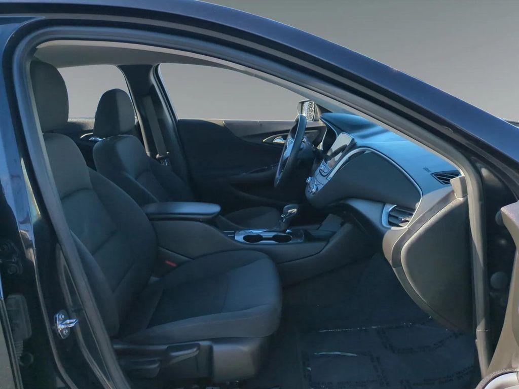 used 2023 Chevrolet Malibu car