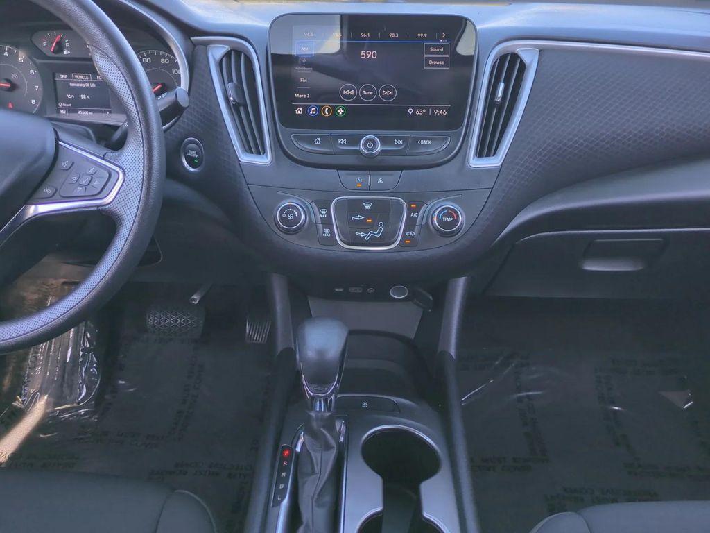 used 2023 Chevrolet Malibu car