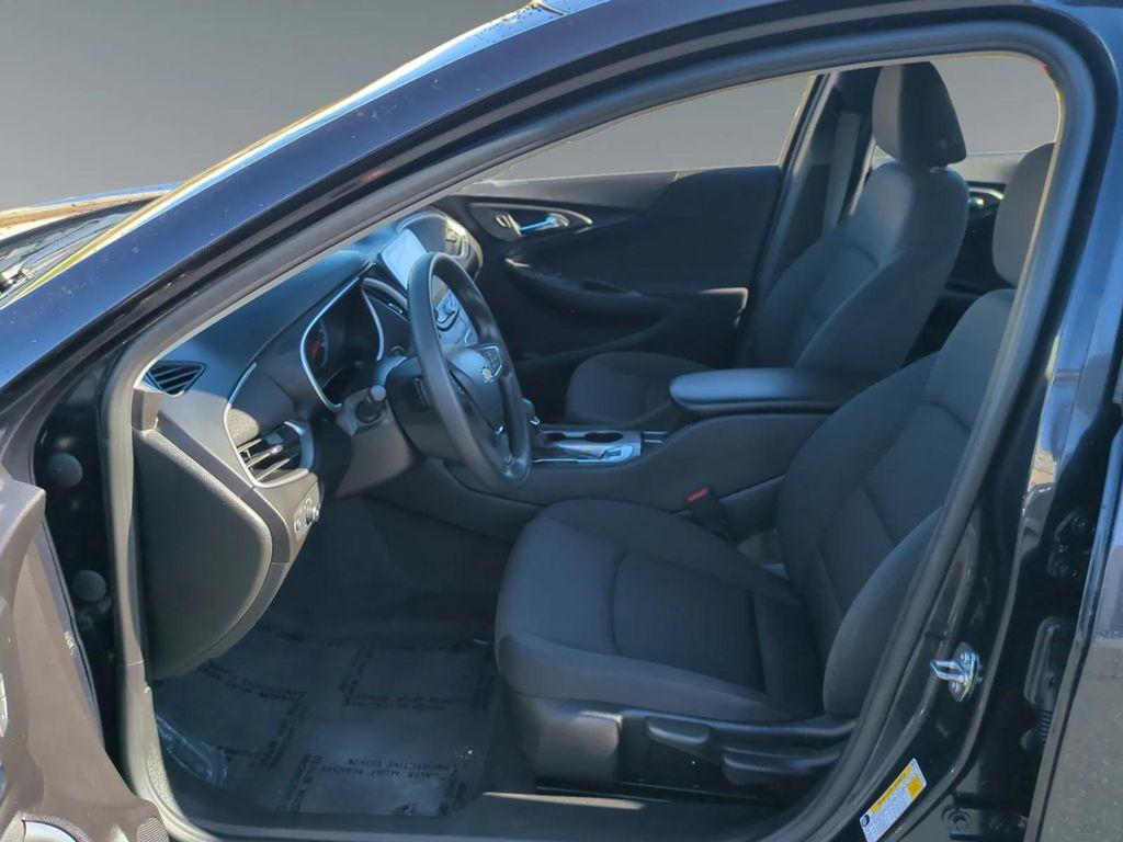 used 2023 Chevrolet Malibu car