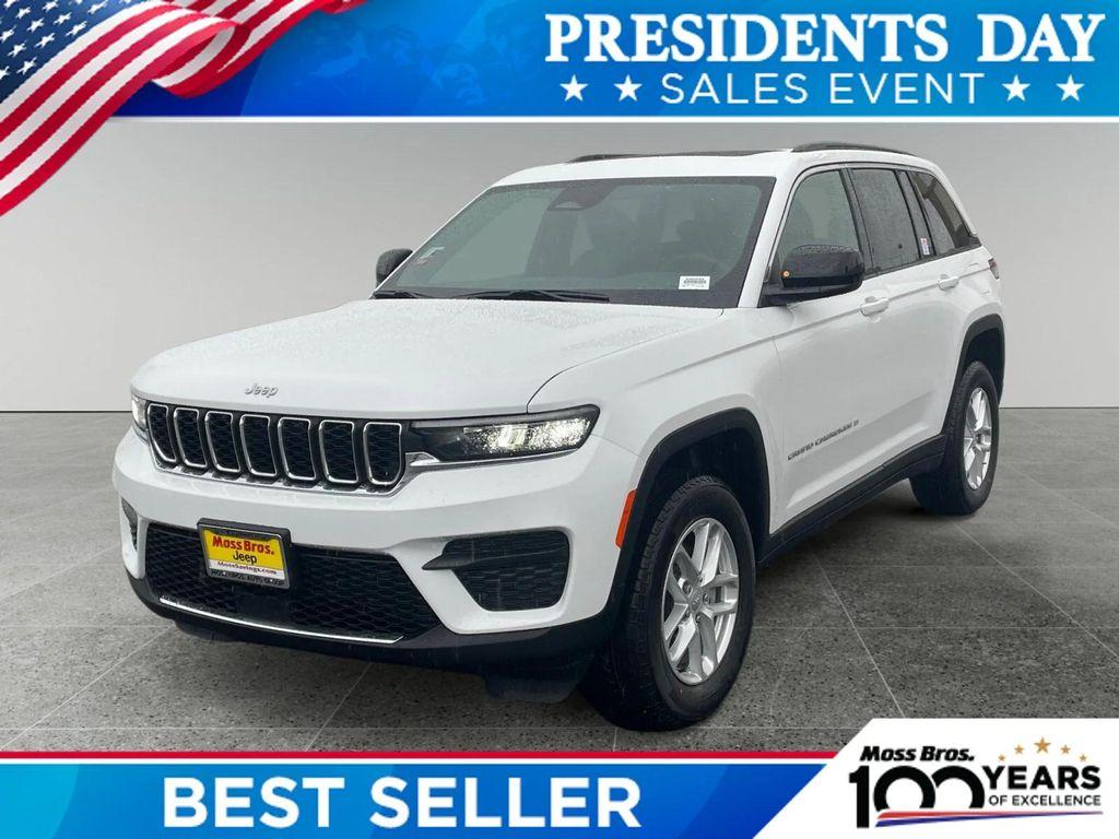 new 2026 Jeep Grand Cherokee car, priced at $42,710