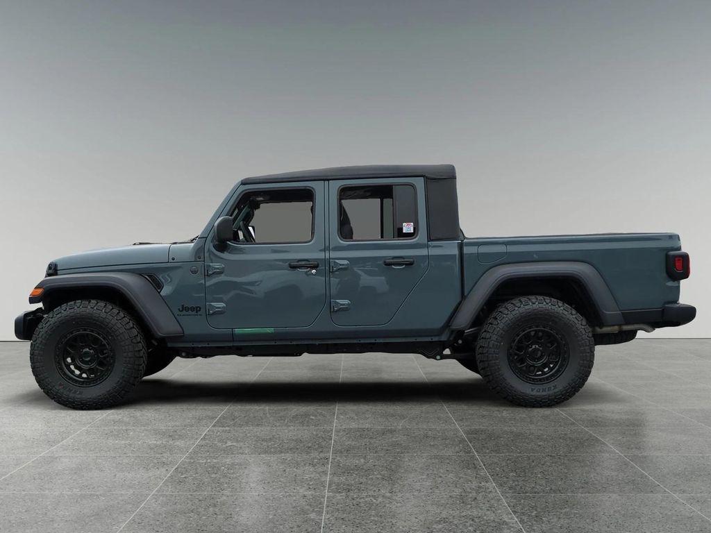 used 2025 Jeep Gladiator car