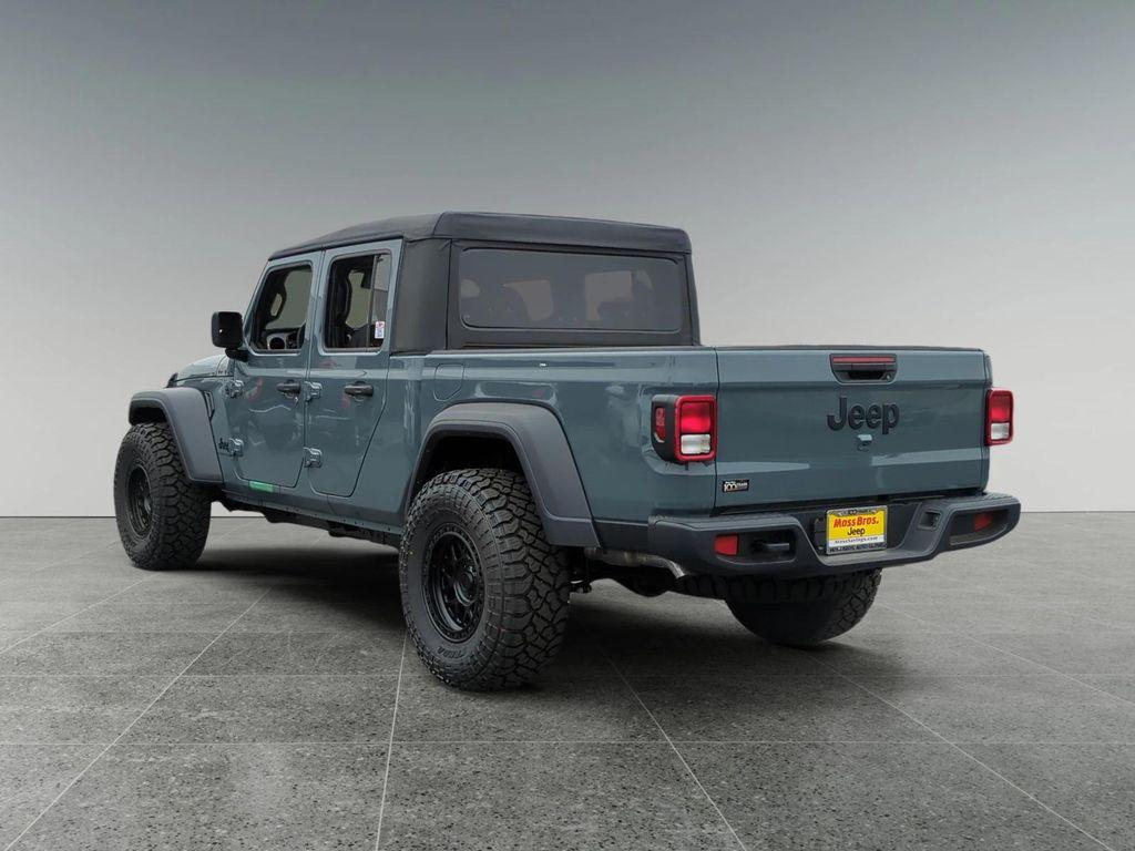 used 2025 Jeep Gladiator car
