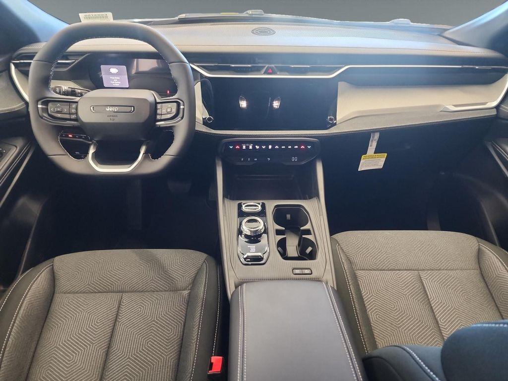 new 2026 Jeep Cherokee car, priced at $40,900