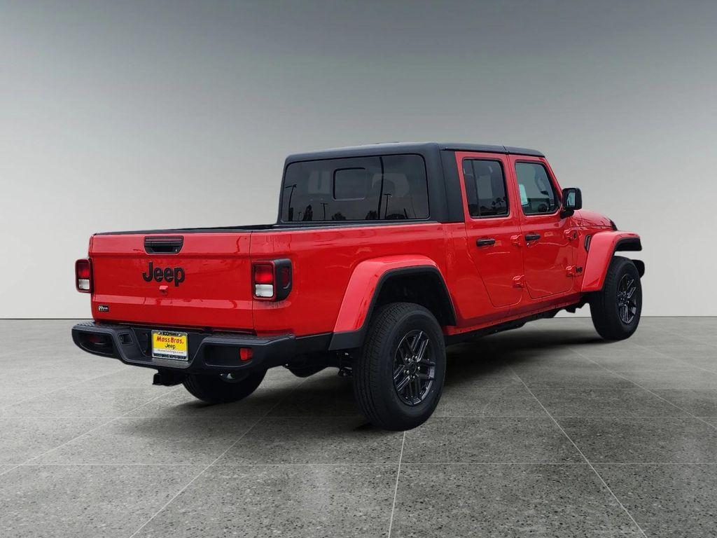 new 2025 Jeep Gladiator car, priced at $51,525