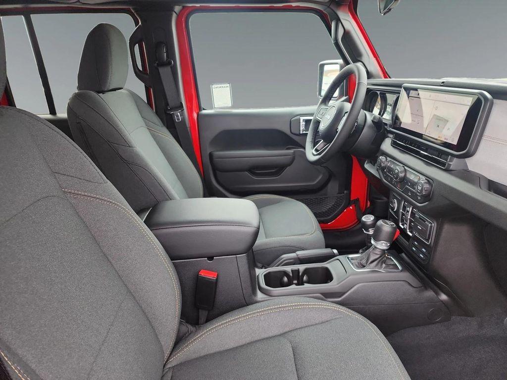 new 2025 Jeep Gladiator car, priced at $51,525