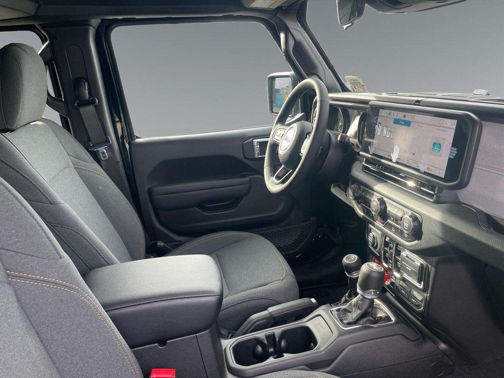 new 2026 Jeep Wrangler car, priced at $53,305