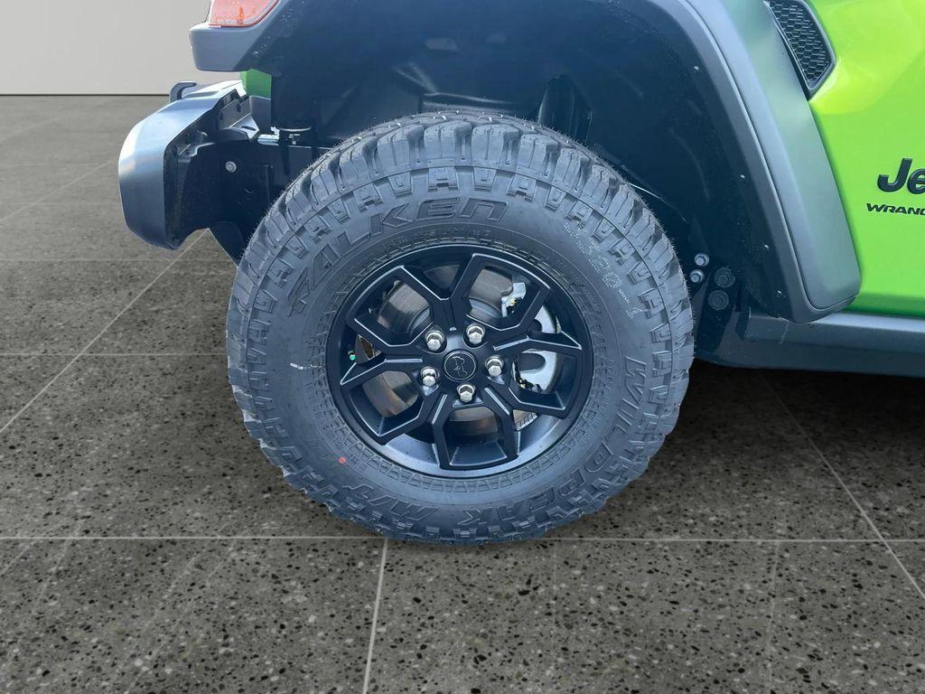 new 2026 Jeep Wrangler car, priced at $51,575