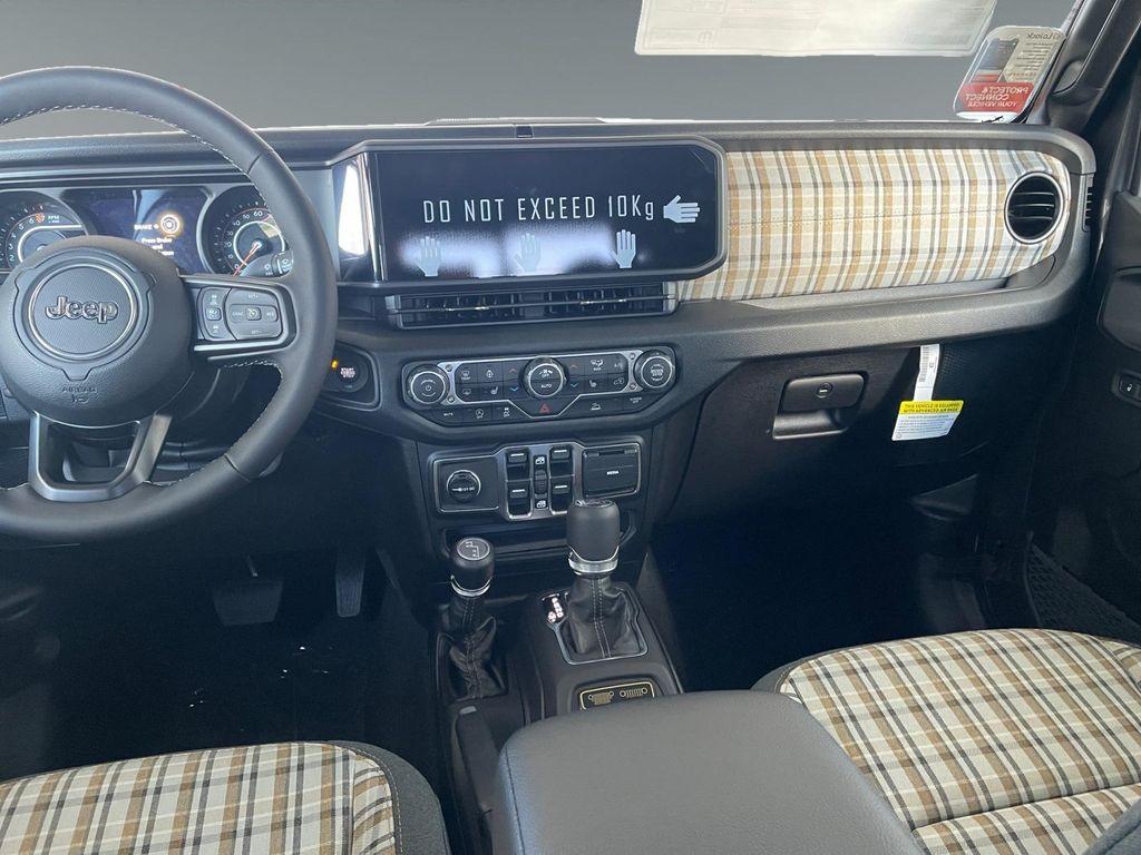 new 2026 Jeep Gladiator car, priced at $52,160