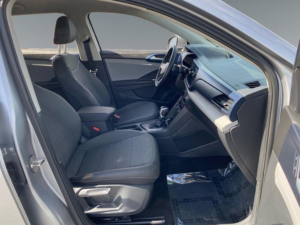 used 2024 Volkswagen Taos car