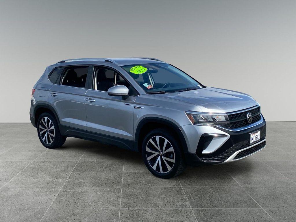 used 2024 Volkswagen Taos car
