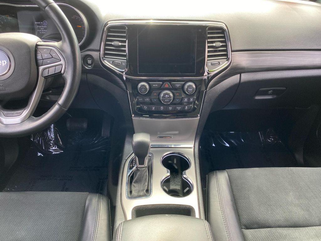 used 2022 Jeep Grand Cherokee car, priced at $30,381