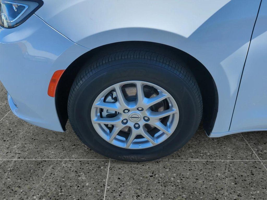 used 2024 Chrysler Pacifica car, priced at $31,950