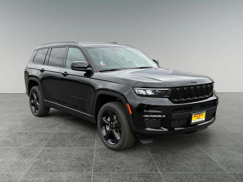 new 2025 Jeep Grand Cherokee L car, priced at $52,220