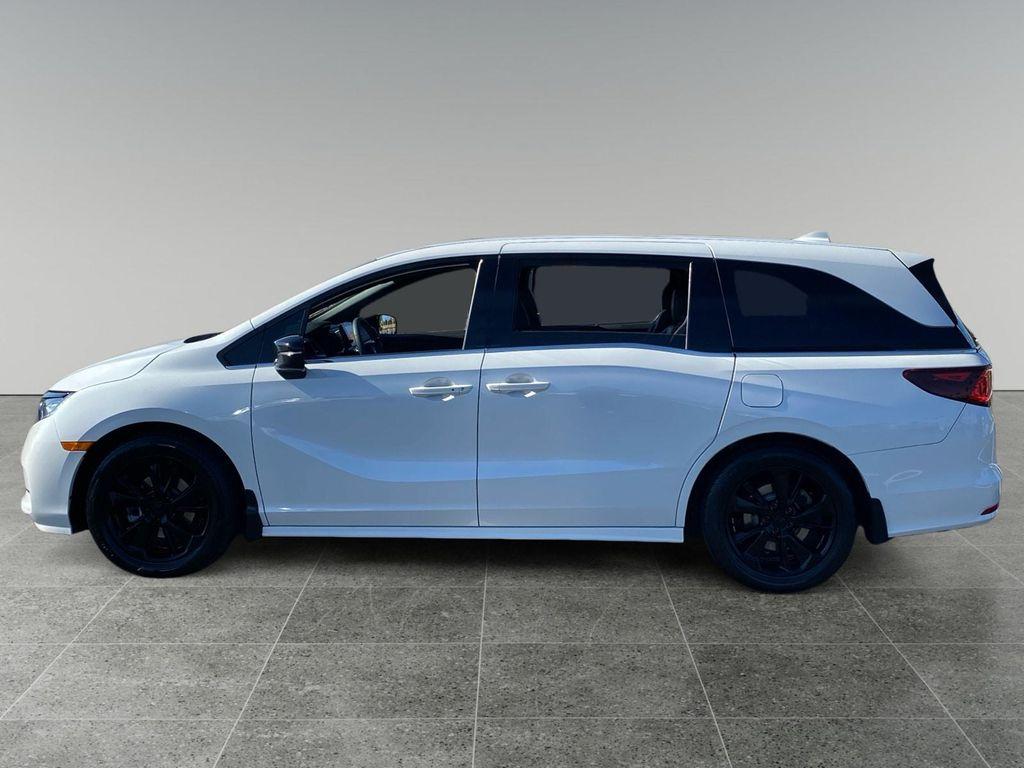 used 2023 Honda Odyssey car, priced at $31,900