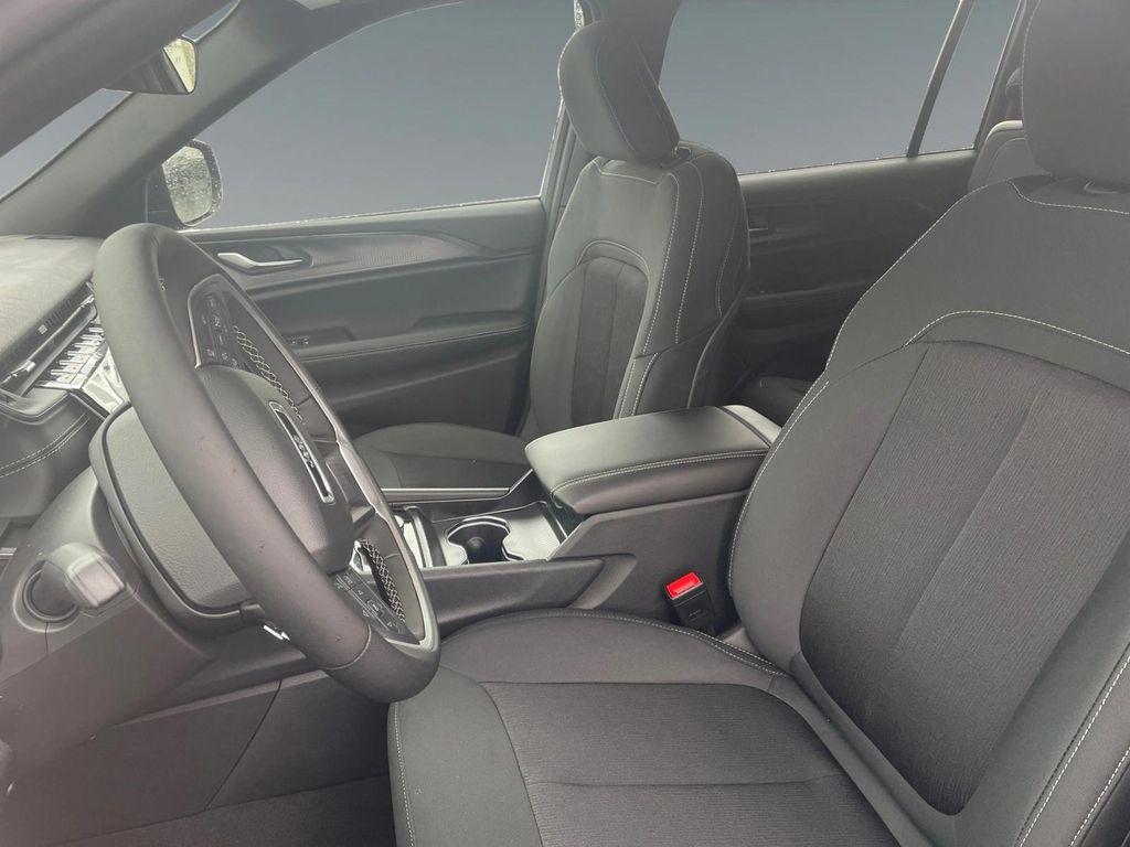 new 2026 Jeep Grand Cherokee L car, priced at $47,305