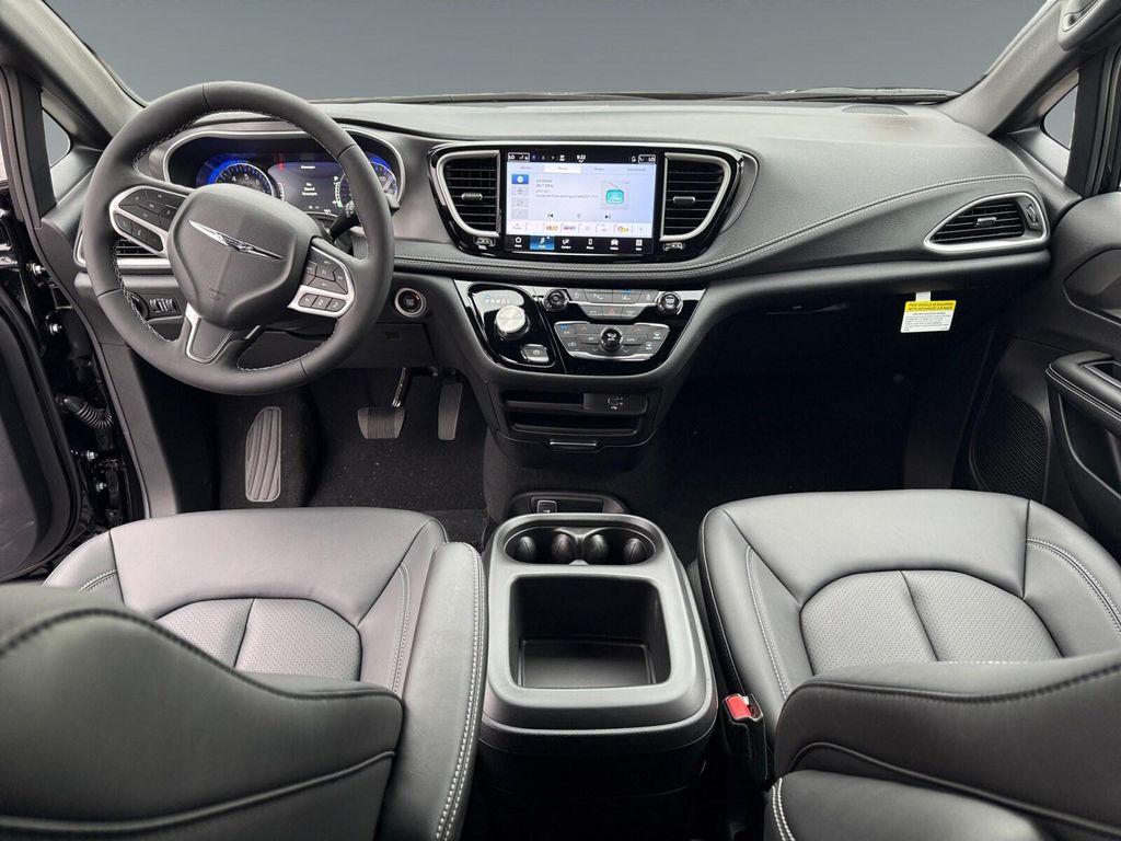 new 2026 Chrysler Pacifica car, priced at $45,865