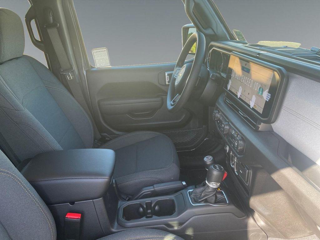 new 2026 Jeep Wrangler car, priced at $47,160