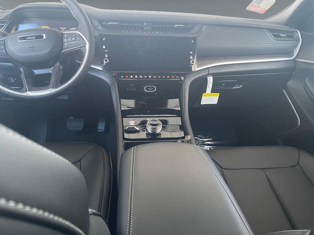 new 2026 Jeep Grand Cherokee car, priced at $51,310