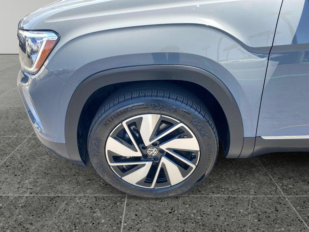 used 2025 Volkswagen Atlas car, priced at $46,654
