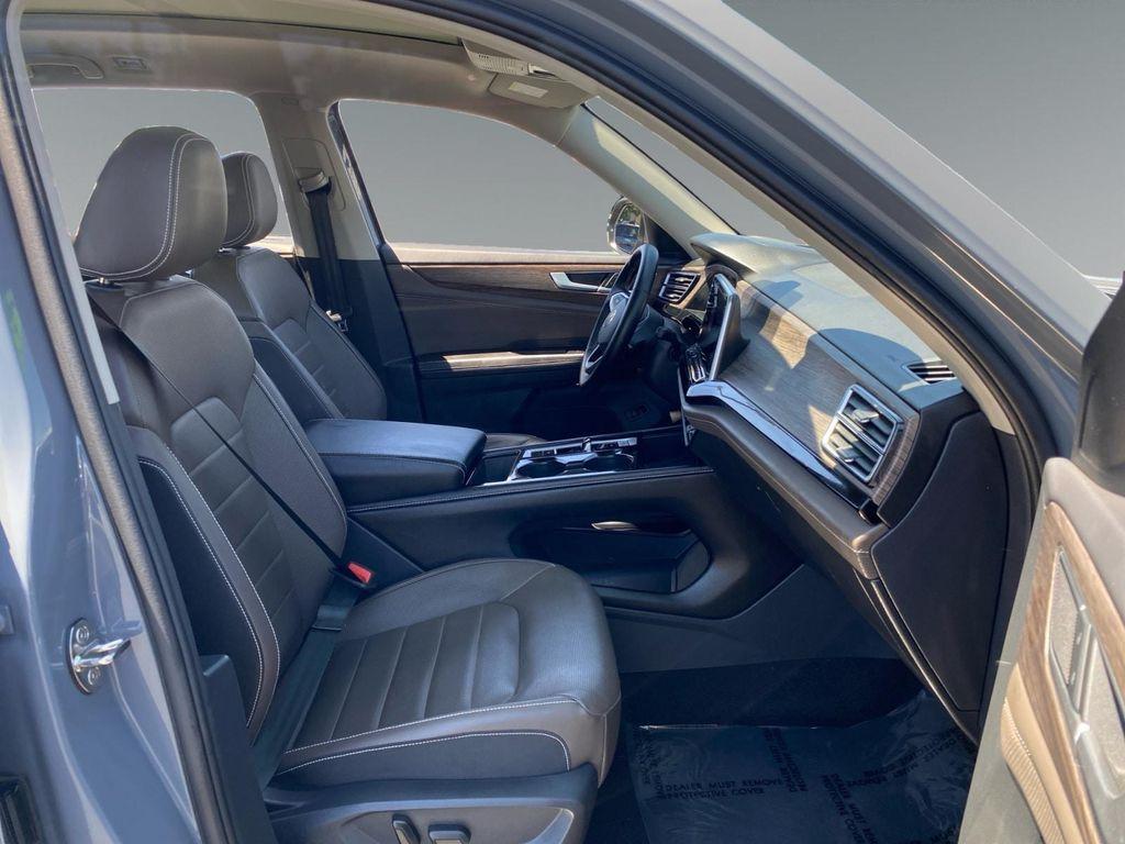 used 2025 Volkswagen Atlas car, priced at $46,654