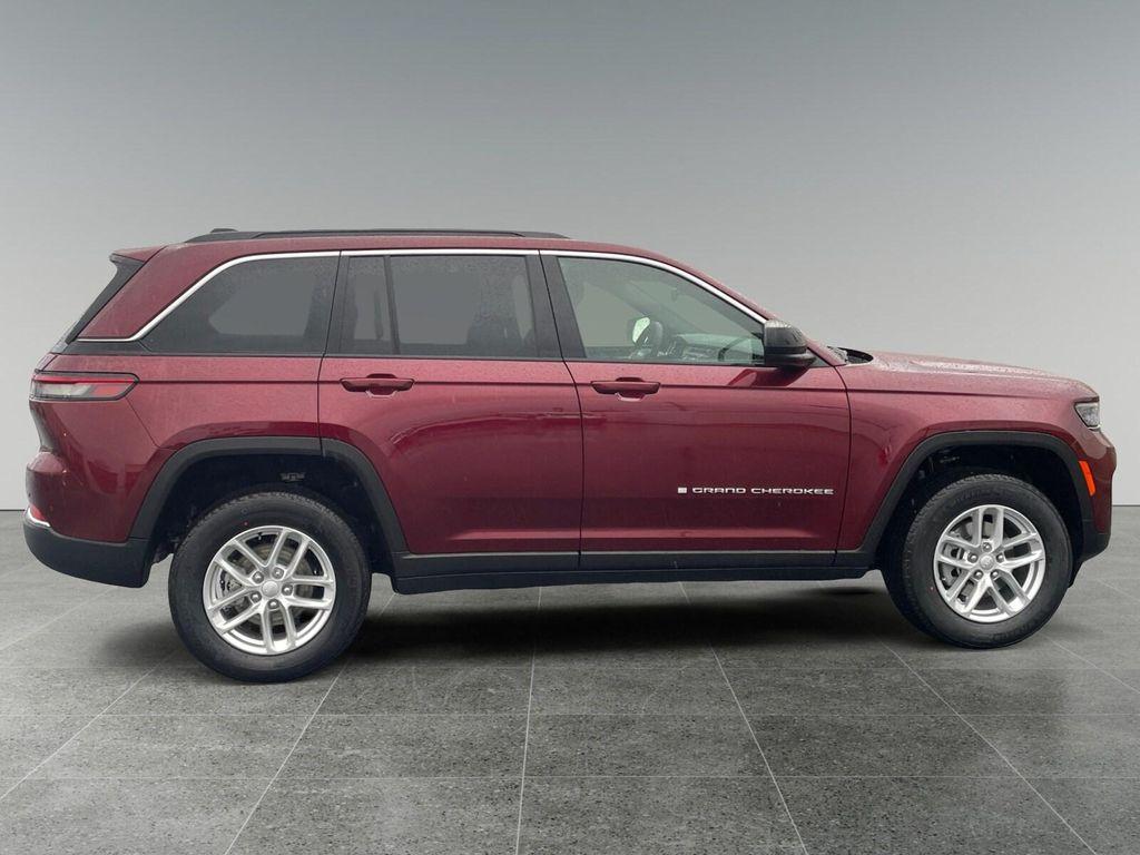 new 2026 Jeep Grand Cherokee car, priced at $42,710