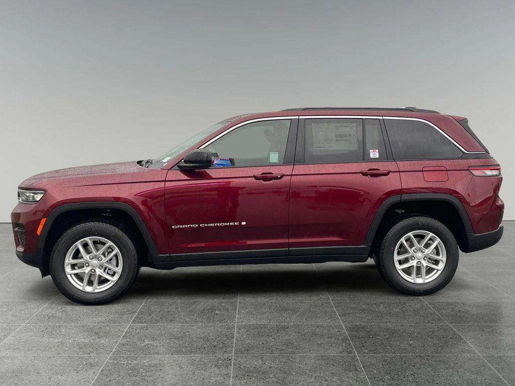 new 2026 Jeep Grand Cherokee car, priced at $42,710