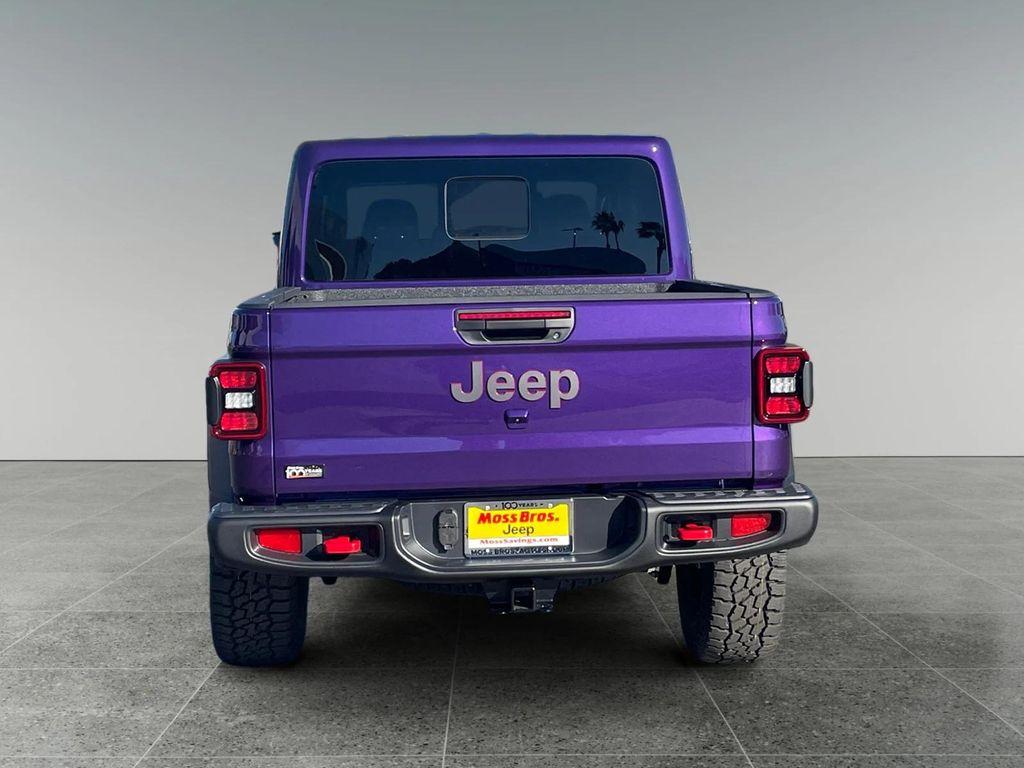 new 2026 Jeep Gladiator car, priced at $60,155