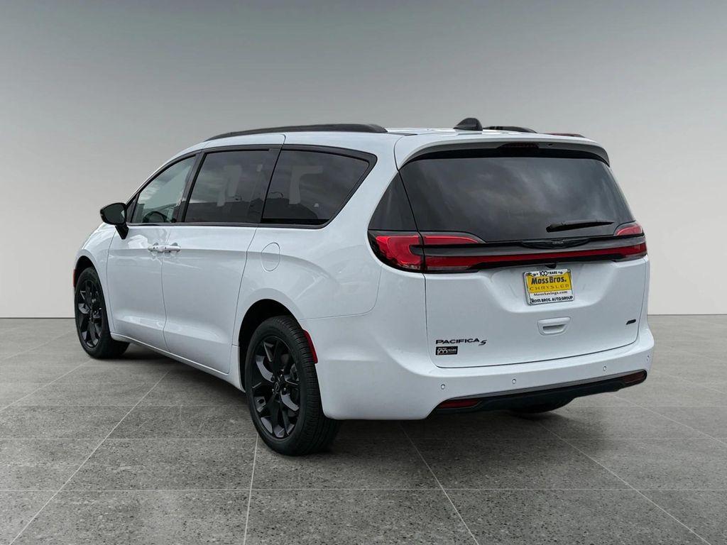 new 2026 Chrysler Pacifica car, priced at $50,805