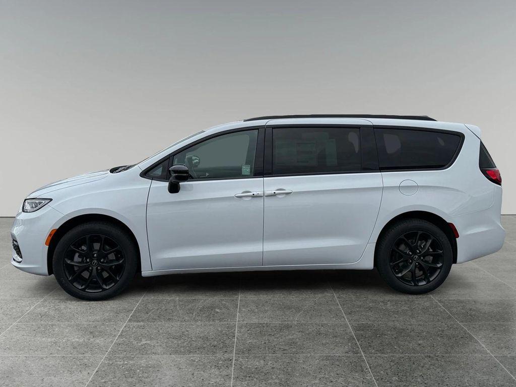 new 2026 Chrysler Pacifica car, priced at $50,805