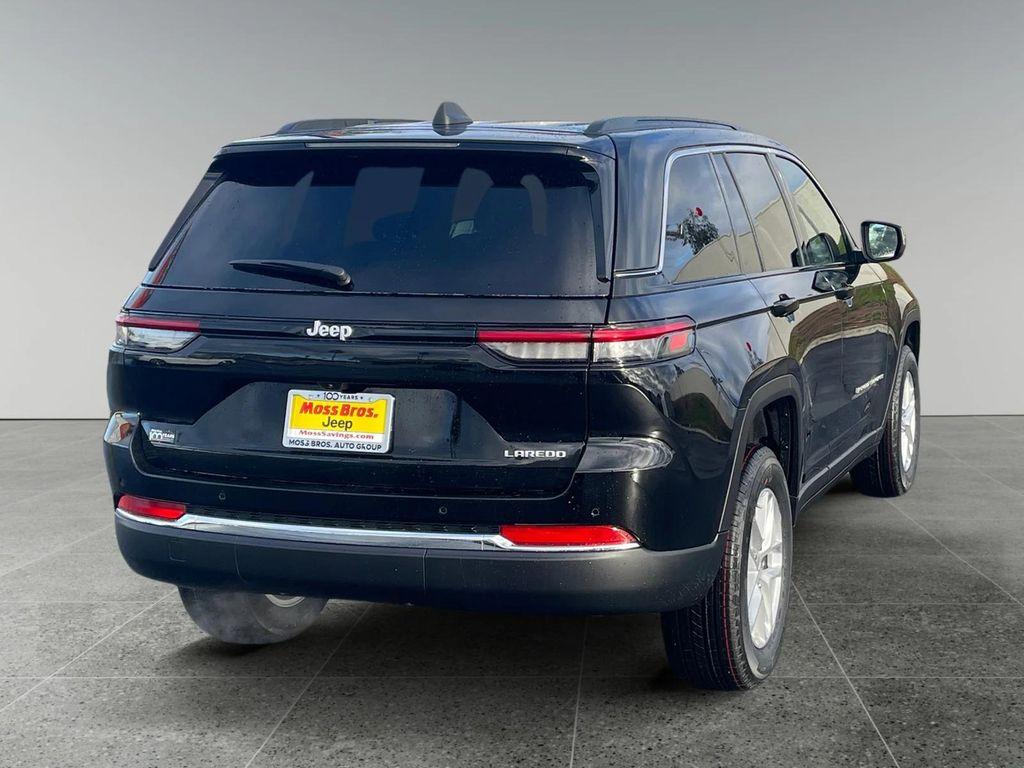 new 2026 Jeep Grand Cherokee car, priced at $40,810