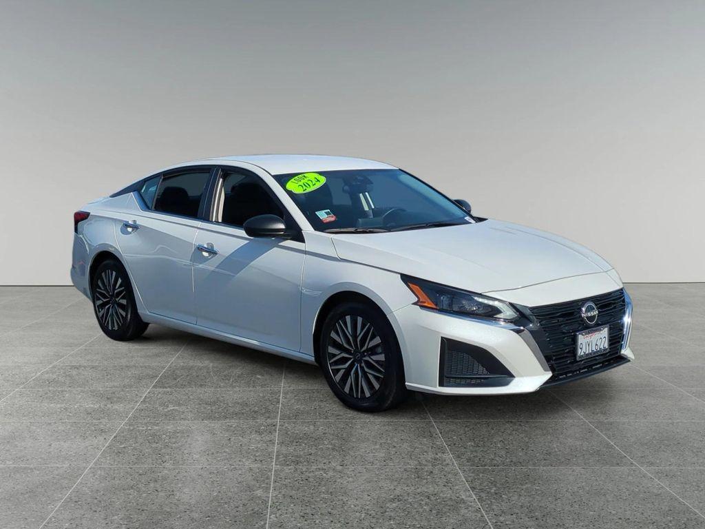 used 2024 Nissan Altima car