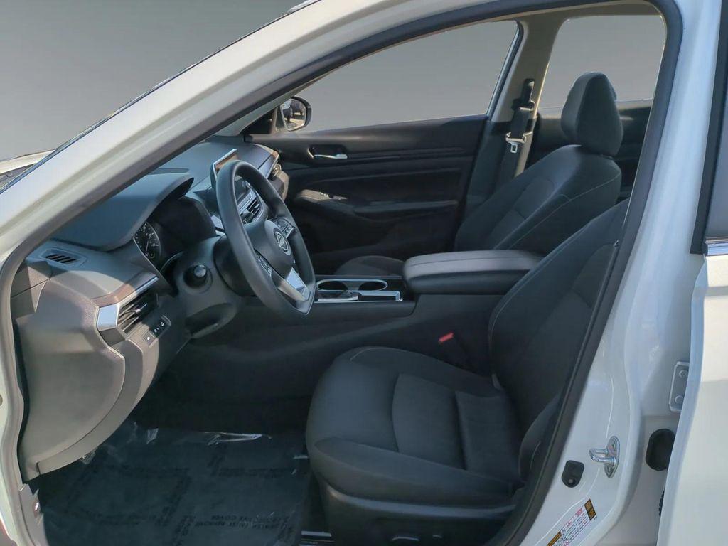 used 2024 Nissan Altima car