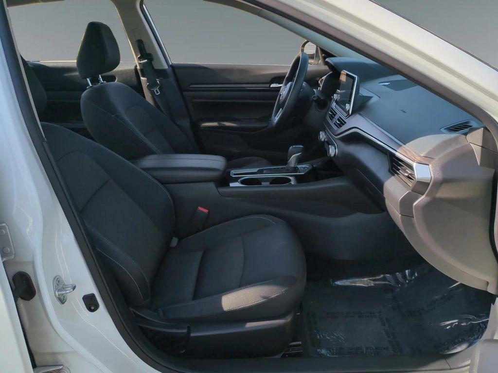 used 2024 Nissan Altima car