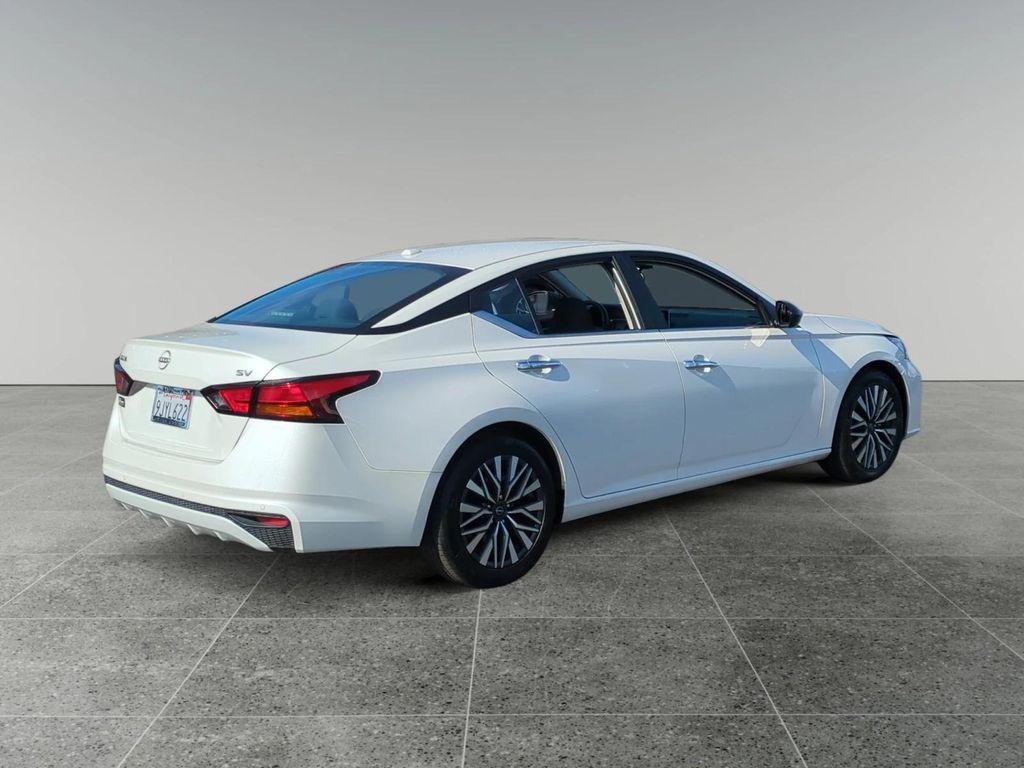 used 2024 Nissan Altima car