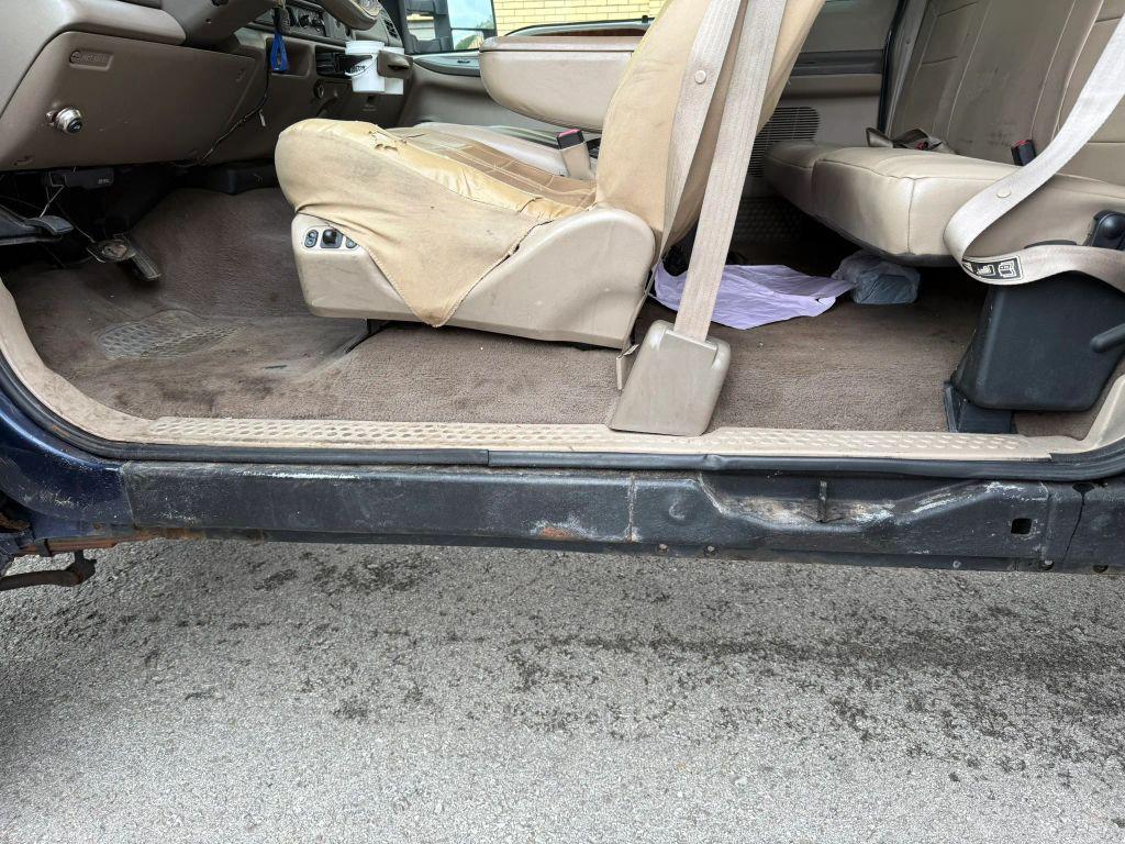 used 2001 Ford F-250 car, priced at $17,995