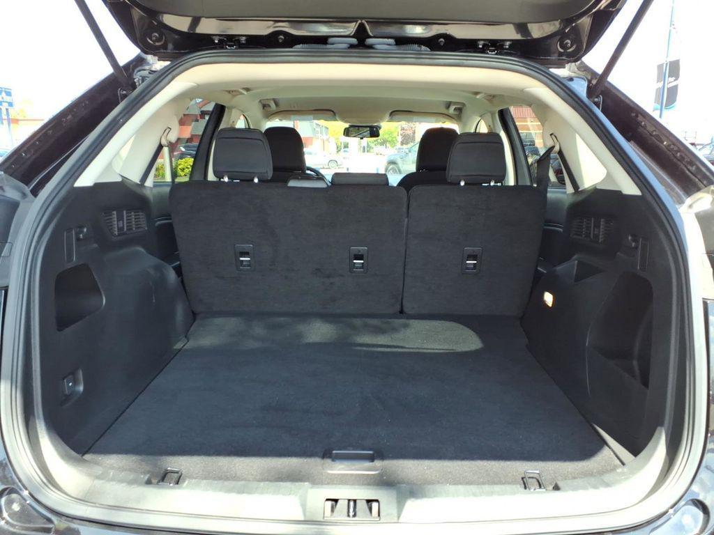 used 2023 Ford Edge car, priced at $21,980