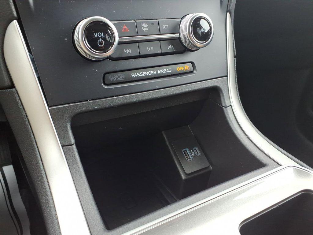 used 2023 Ford Edge car, priced at $25,580